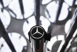 Mercedes logo