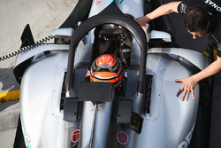 George Russell, Mercedes-Benz F1 W08 with halo