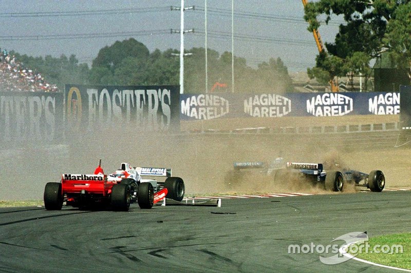 El choque entre Michael Schumacher y Rubens Barrichello