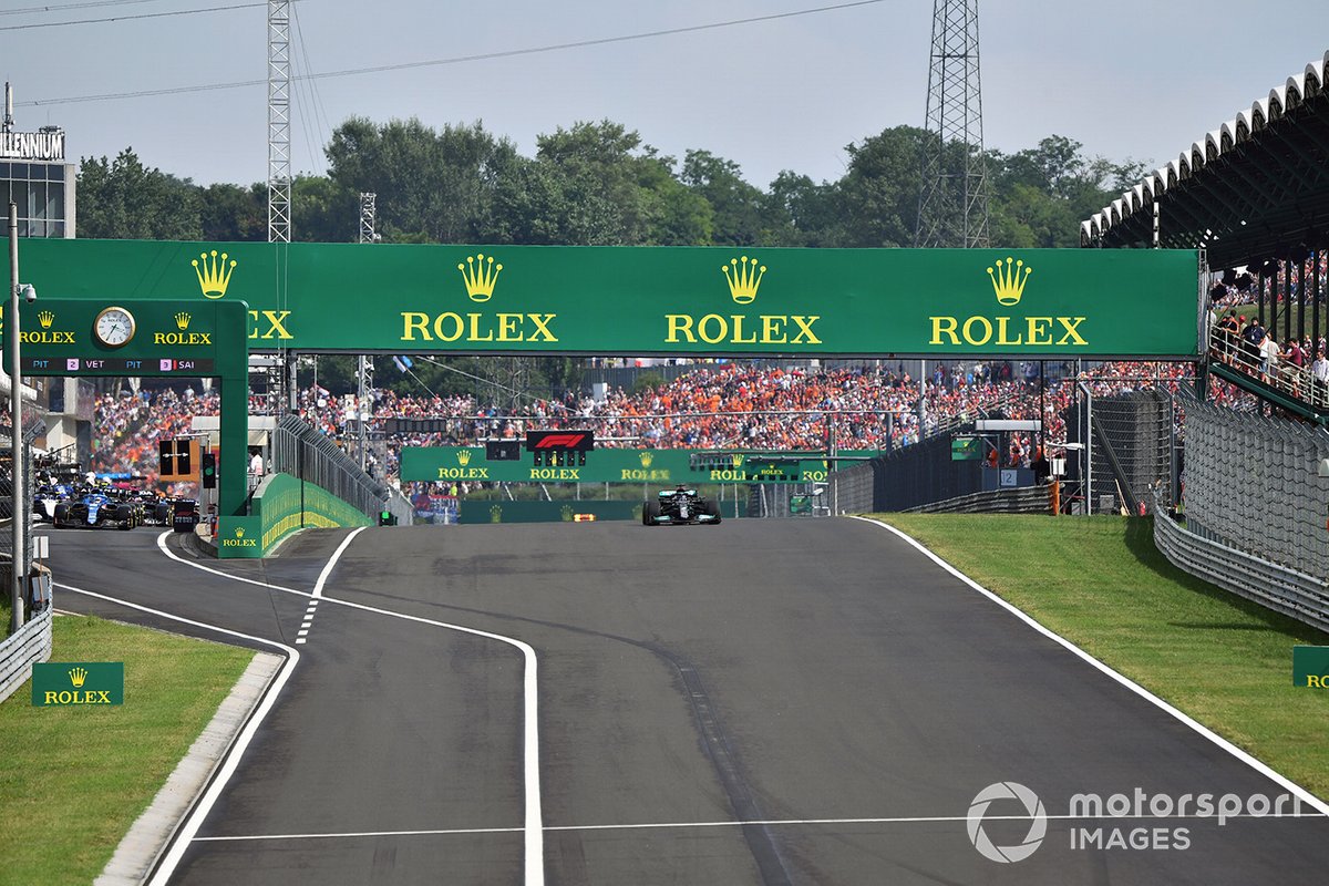 Lewis Hamilton, Mercedes W12