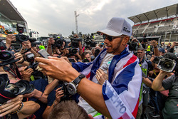 2017 Dünya Şampiyonu Lewis Hamilton, Mercedes AMG F1