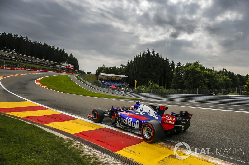 Daniil Kvyat, Scuderia Toro Rosso STR12