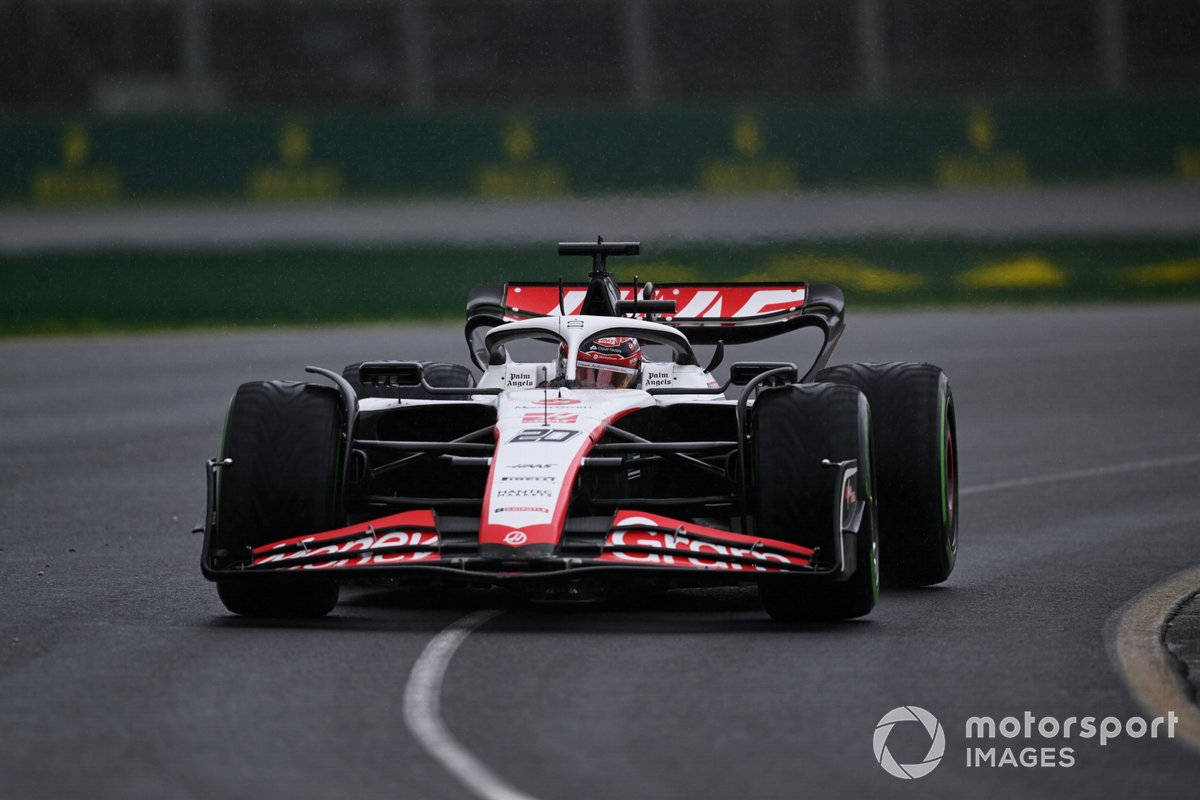 Kevin Magnussen, Haas VF-23