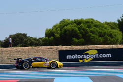 #66 JMW Motorsport Ferrari F458 Italia: Rory Butcher, Robert Smith, Andrea Bertolini