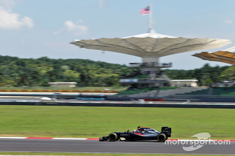 Jenson Button, McLaren MP4-31