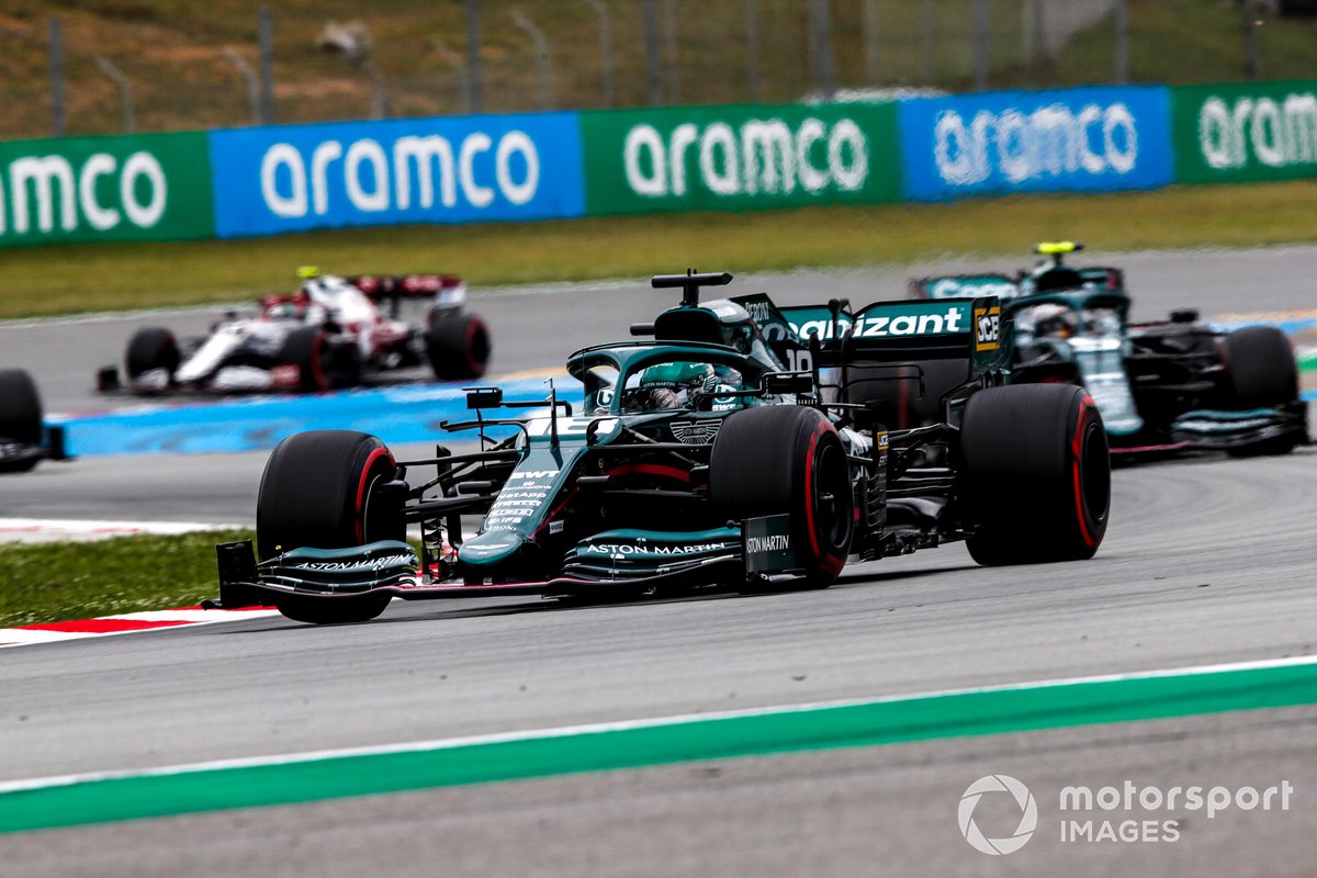Lance Stroll, Aston Martin AMR21, Sebastian Vettel, Aston Martin AMR21