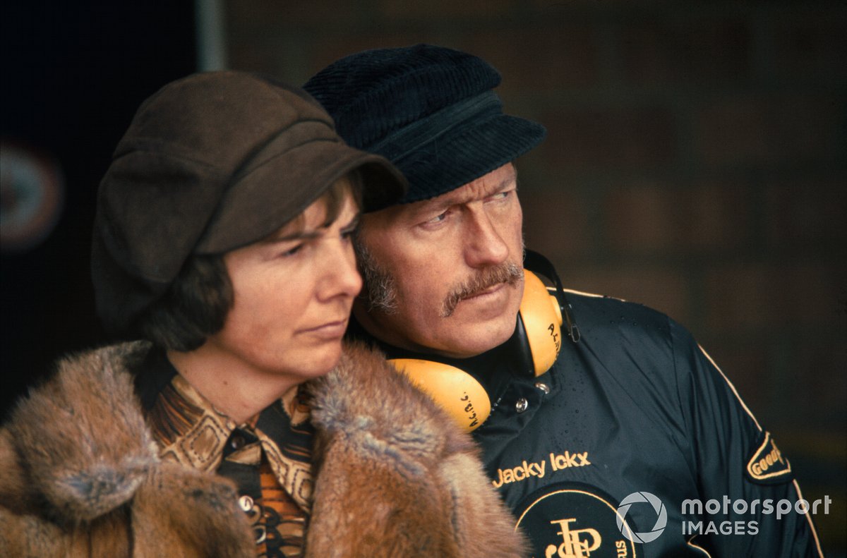 Hazel y Colin Chapman en 1974.