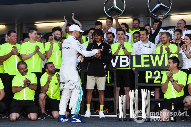 Mercedes AMG F1 świętuje dublet w Grand Prix Azerbejdżanu 2019