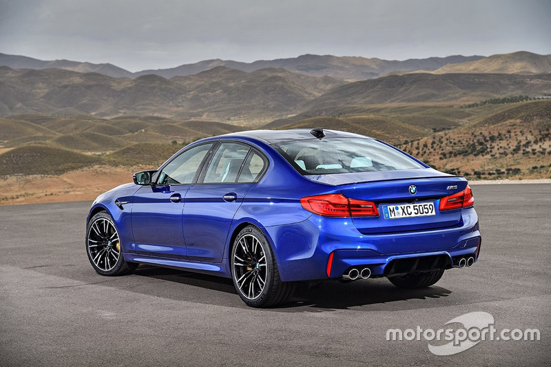 Новий BMW M5