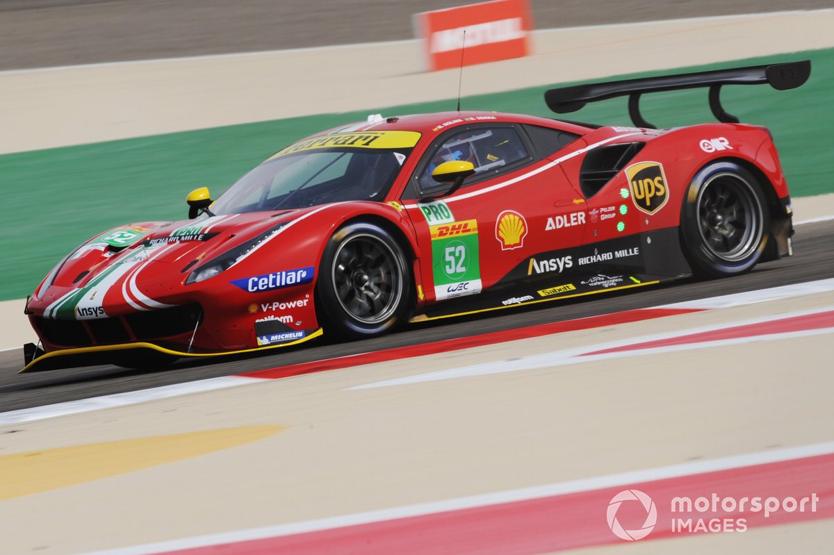 #52 AF Corse Ferrari 488 GTE EVO: Daniel Serra, Miguel Molina