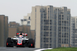 Romain Grosjean, Haas F1 Team VF-16