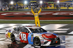 1. Kyle Busch, Joe Gibbs Racing, Toyota Camry M&M's Red White & Blue