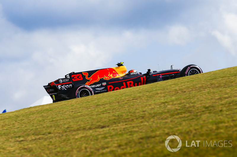 Max Verstappen, Red Bull Racing RB13 (P)