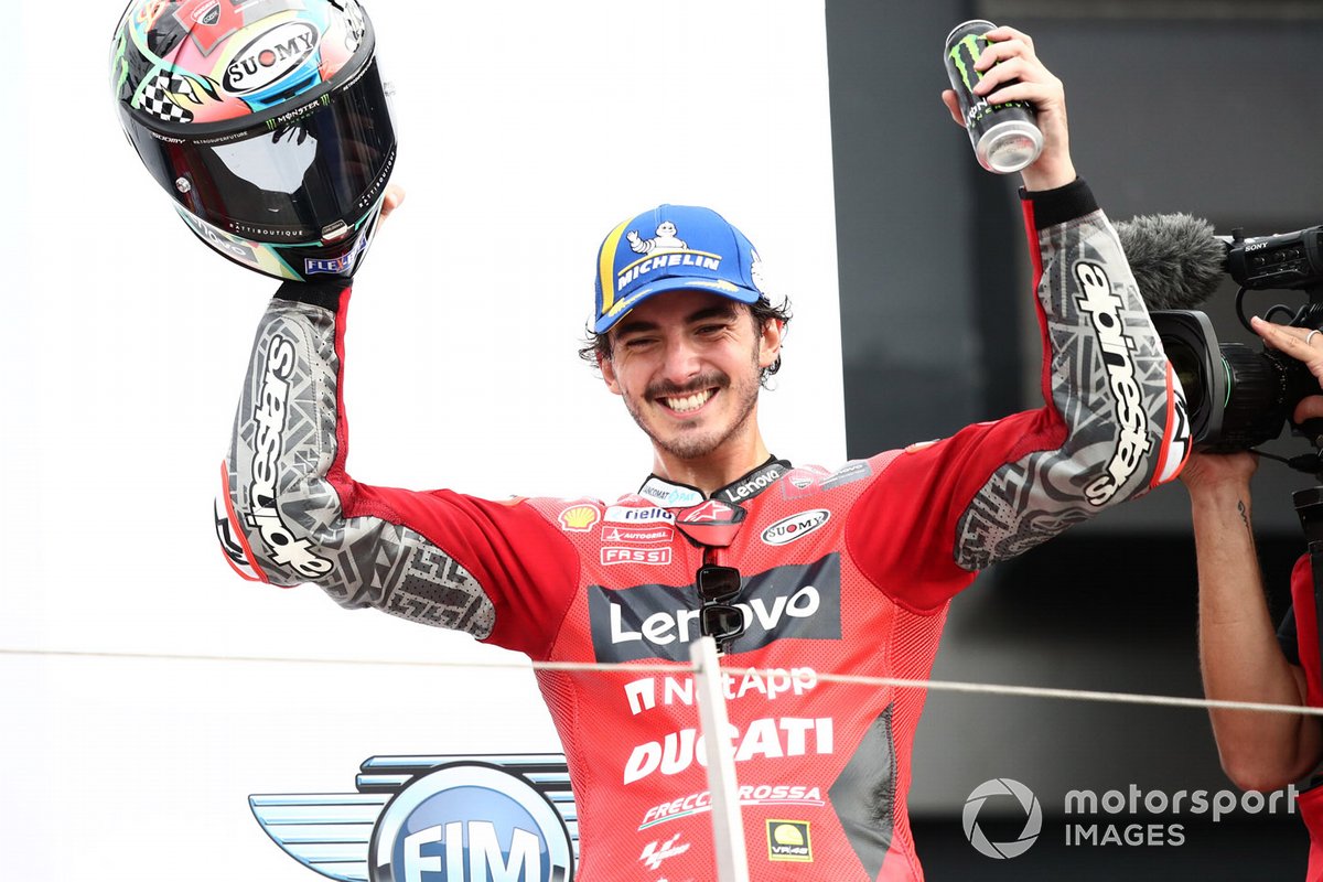 Podio: ganador Francesco Bagnaia, Ducati Team