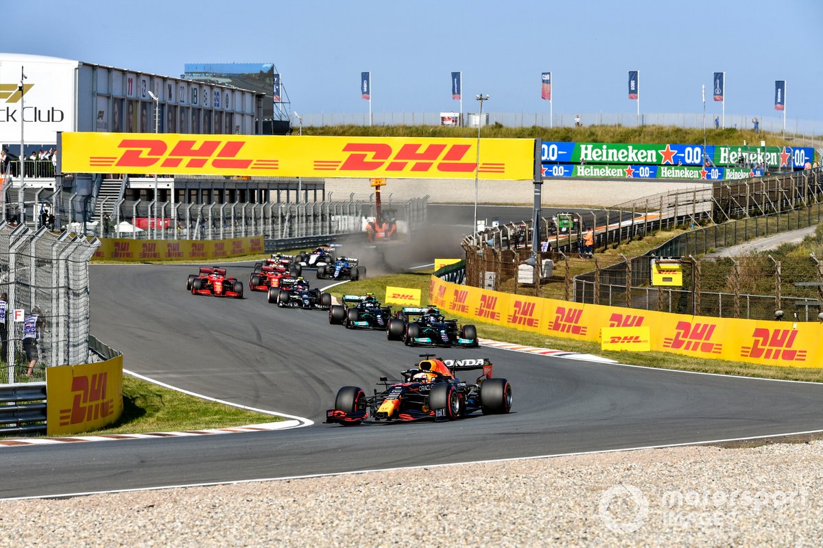 Max Verstappen, Red Bull Racing RB16B, Lewis Hamilton, Mercedes W12, Valtteri Bottas, Mercedes W12, and Pierre Gasly, AlphaTauri AT02