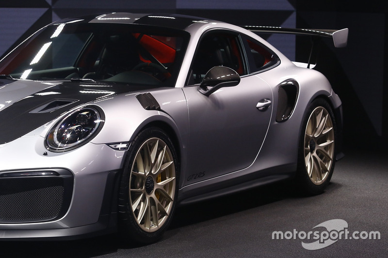 Porsche 911 GT2 RS