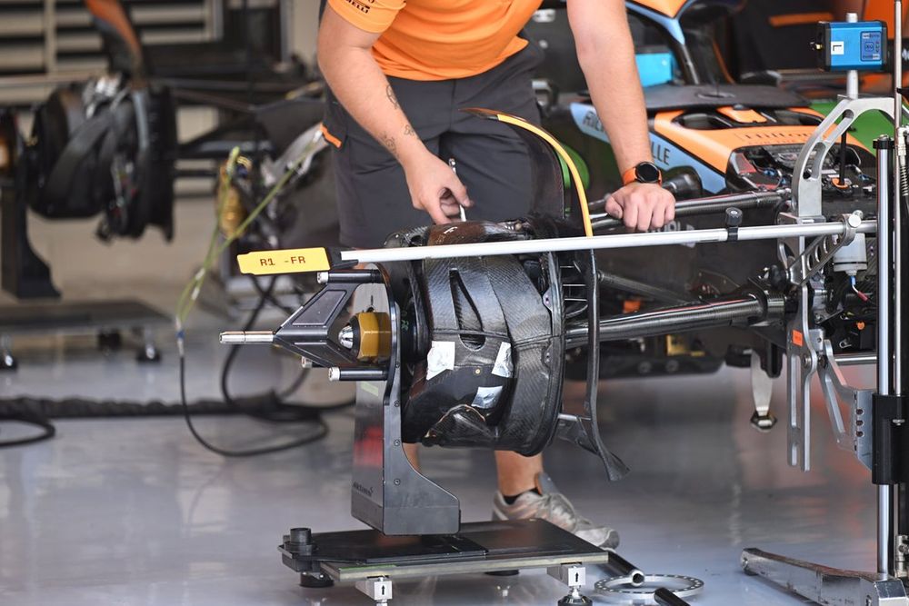 McLaren MCL60 detalle del tambor de freno