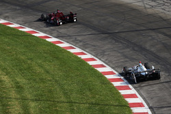 Josef Newgarden, Team Penske, Chevrolet; Graham Rahal, Rahal Letterman Lanigan Racing, Honda
