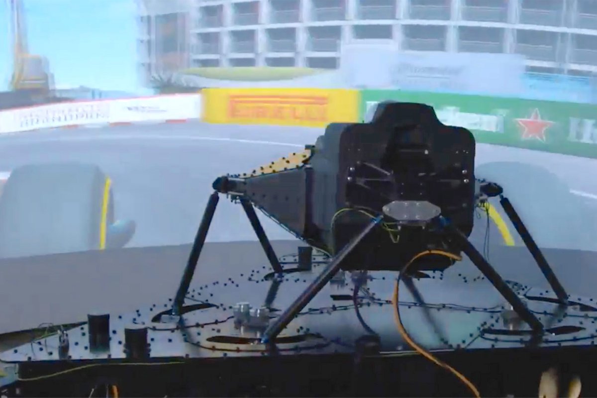 Simulatore DGM simile a quello Ferrari F1