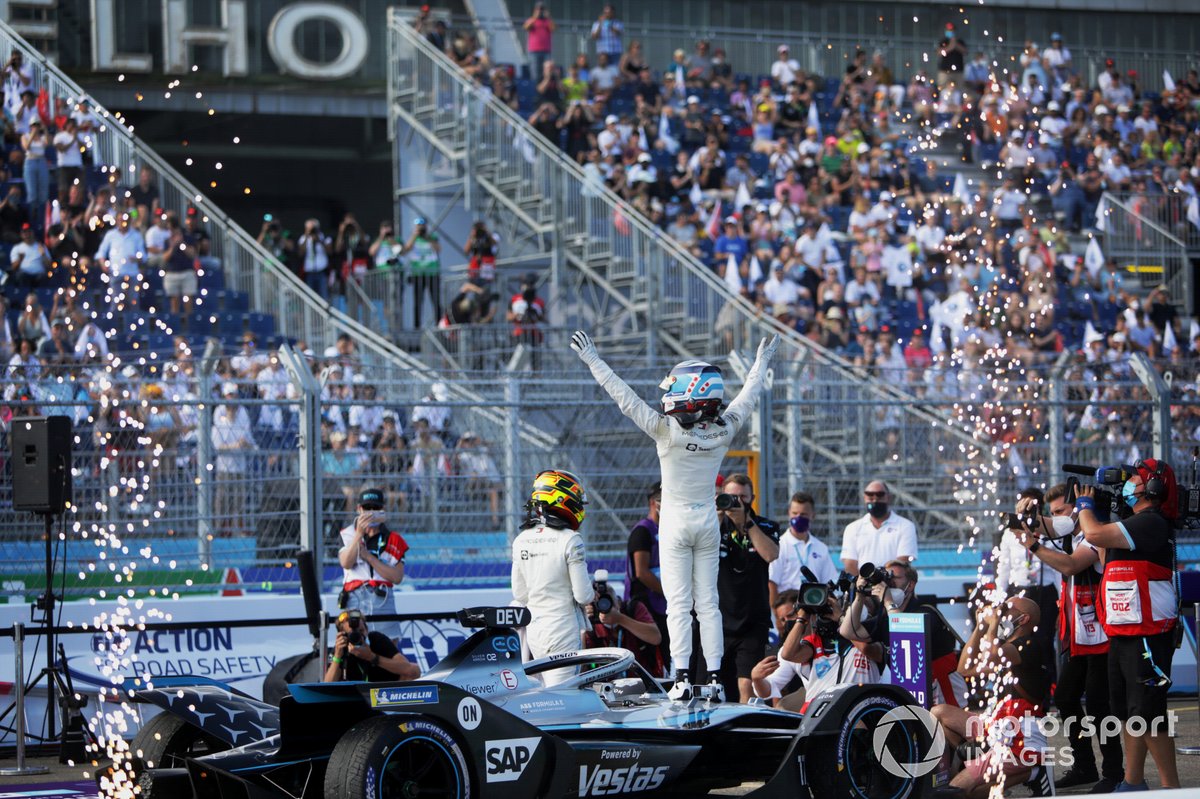 Champion Nyck de Vries, Mercedes-Benz EQ