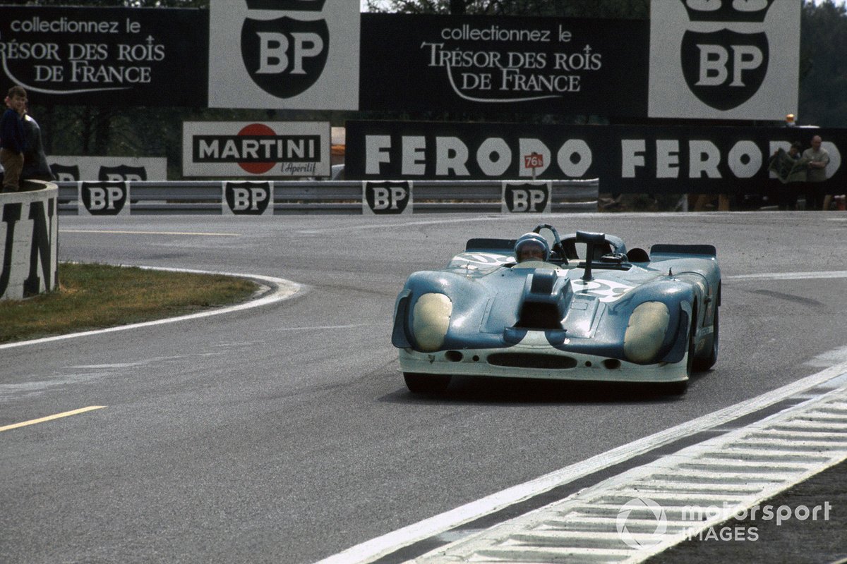 Herbert Linge, Jonathan Williams, Solar Productions Porsche 908/02 avec une caméra pour le tournage du film Le Mans, de Steve McQueen