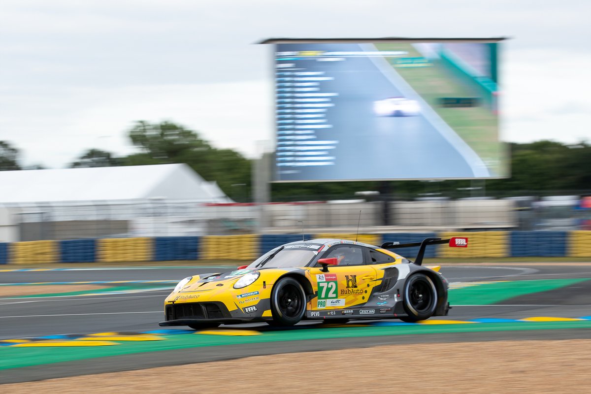#72 Hub Auto Racing Porsche 911 RSR - 19 LMGTE Pro, Dries Vanthoor, Alvaro Parente, Maxime Martin