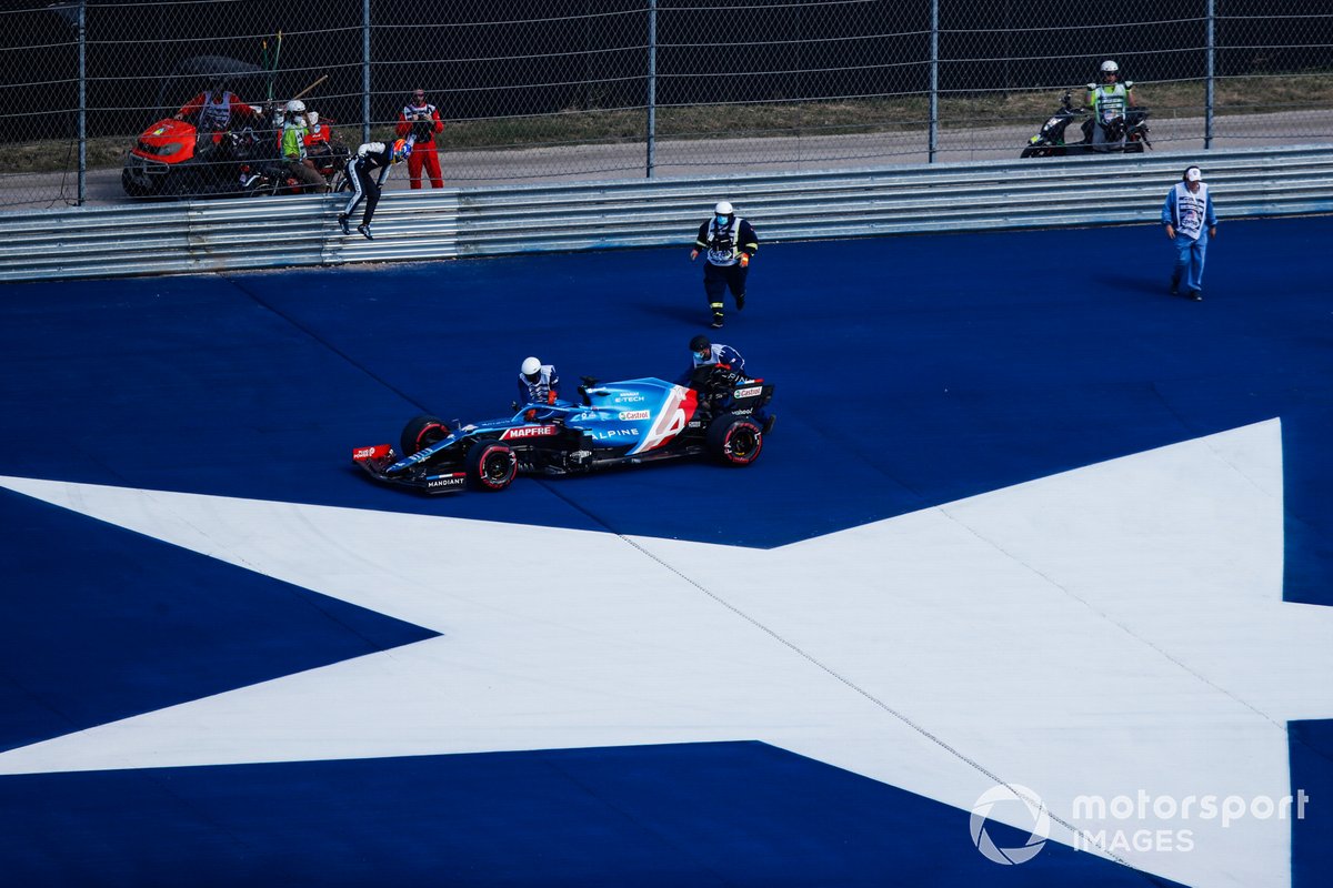 Fernando Alonso, Alpine A521, comes to a stop in FP1
