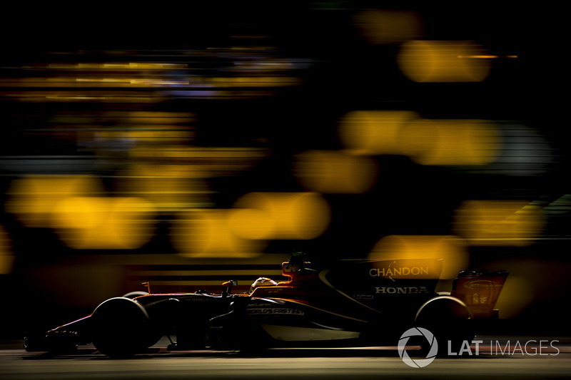 Stoffel Vandoorne, McLaren MCL32