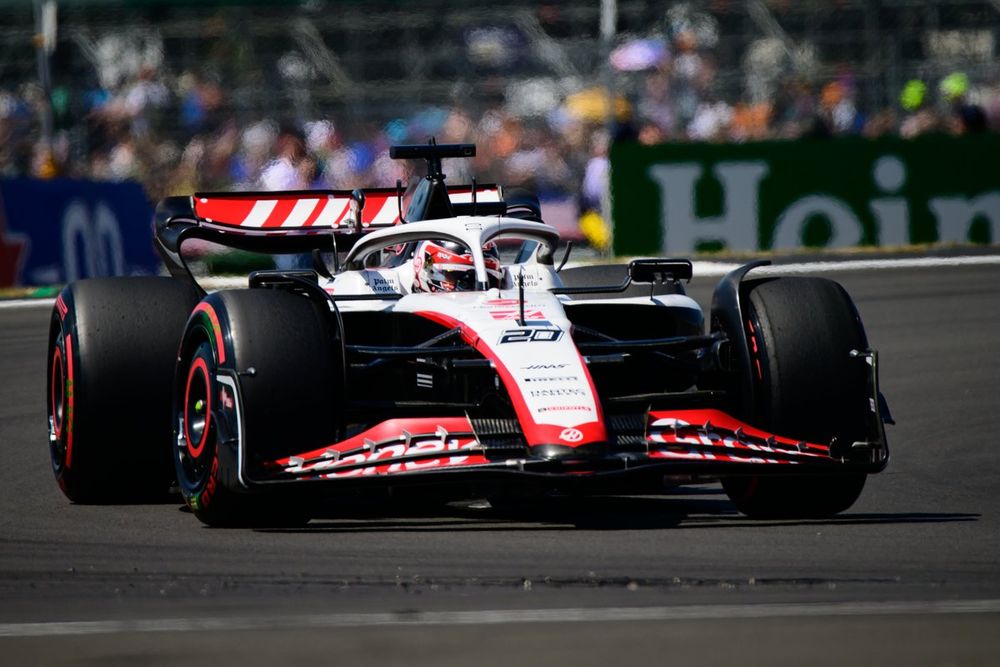 Kevin Magnussen, Haas VF-23