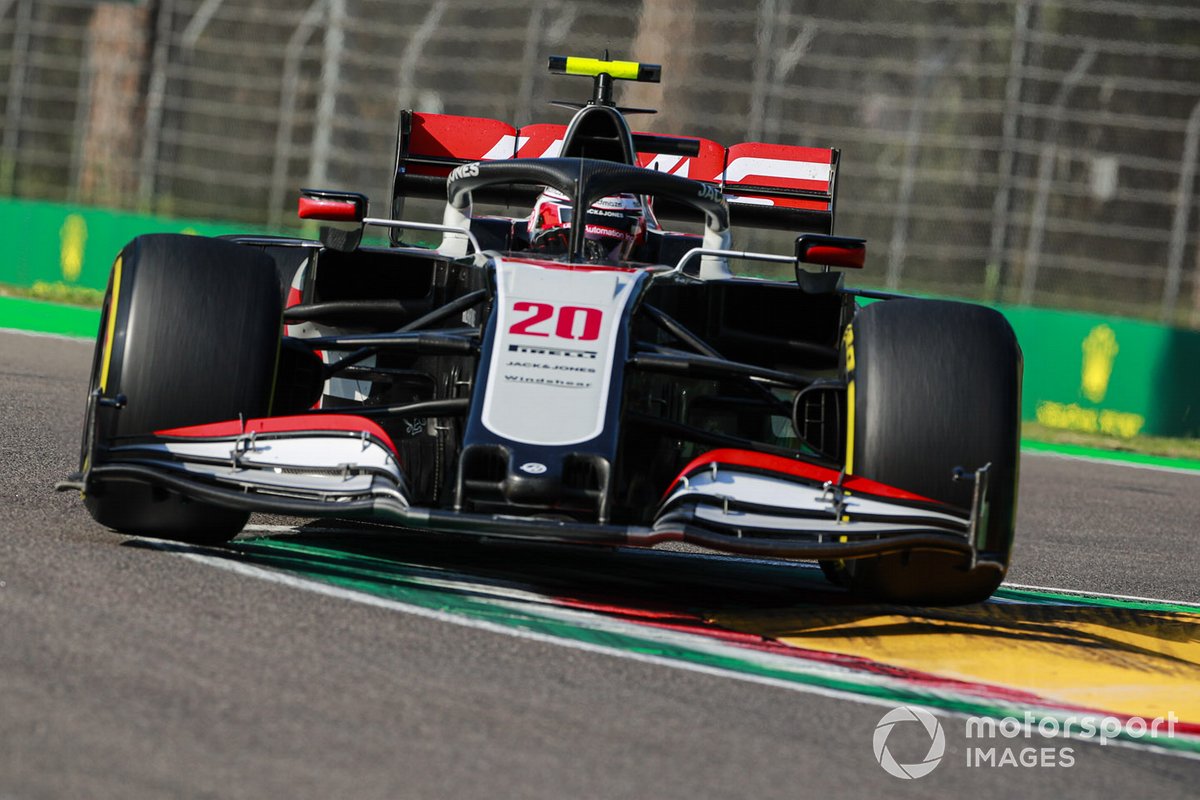 P17 Kevin Magnussen, Haas VF-20