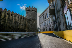 Baku City Circuit, Kurve 10 mit der Burg