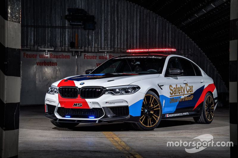 Автомобіль безпеки BMW M5 MotoGP