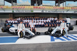 Felipe Massa, Williams; Paul di Resta, Williams Reserve Driver; and Valtteri Bottas, Williams, at a team photograph
