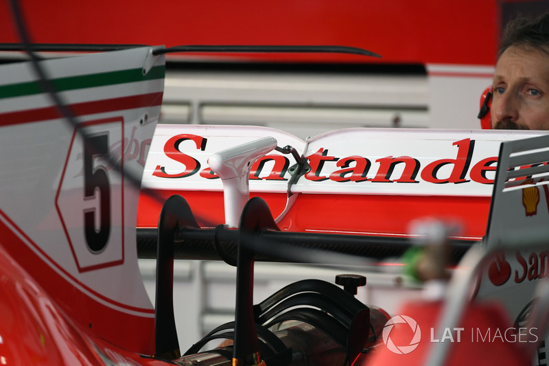 Ferrari SF70H rear wing