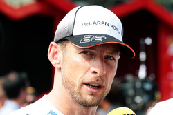 Jenson Button, McLaren with the media