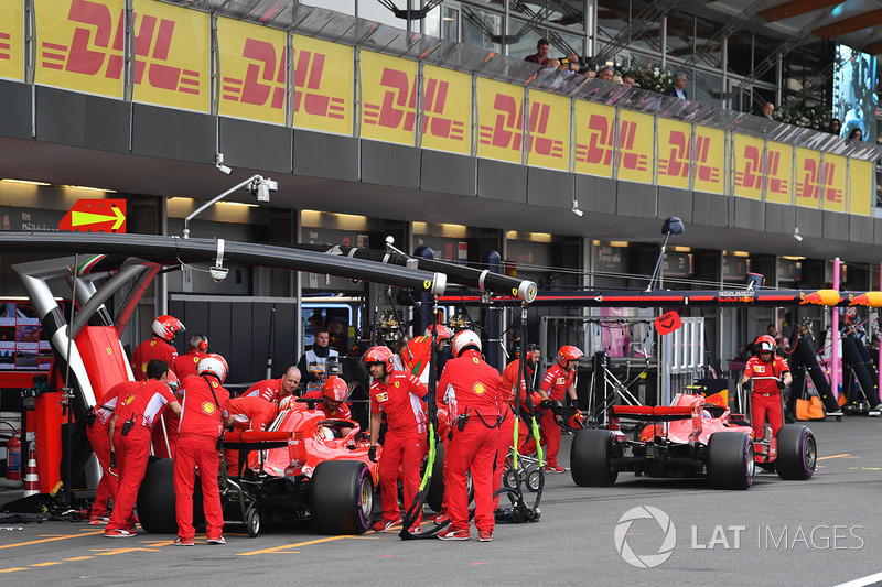 Себастьян Феттель, Кімі Райкконен, Ferrari SF71H