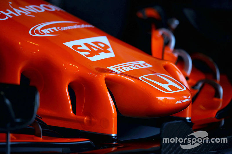 McLaren MCL32