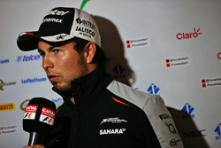 Sergio Perez, Sahara Force India F1 met de media