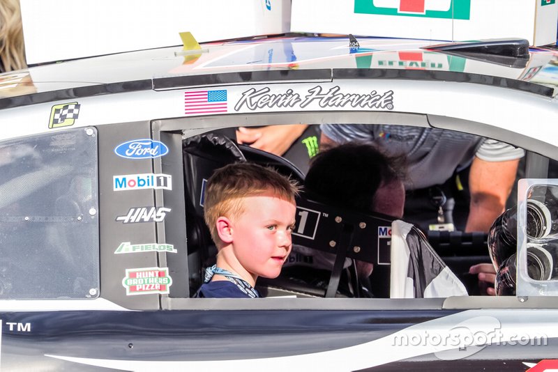 Race Winner Kevin Harvick's son Keelan Harvick