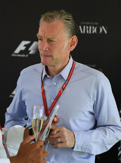 Sean Bratches, kommerzieller Leiter Formel 1 beim Carbon Champagne Presseempfang