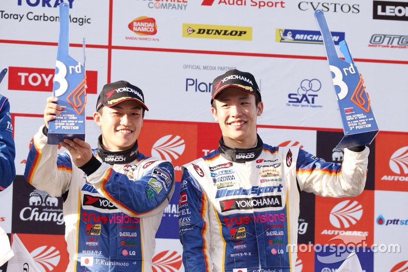 国本雄資、坪井翔(#19 WedsSport ADVAN LC500)