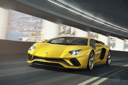 Lamborghini Aventador S