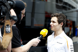 Lando Norris, McLaren, parla con la stampa