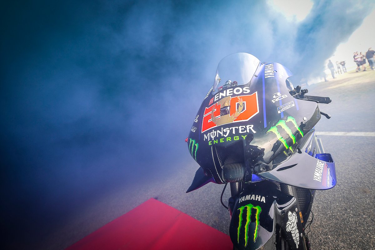 Le numéro 1 de champion du monde sur la moto de Fabio Quartararo, Yamaha Factory Racing