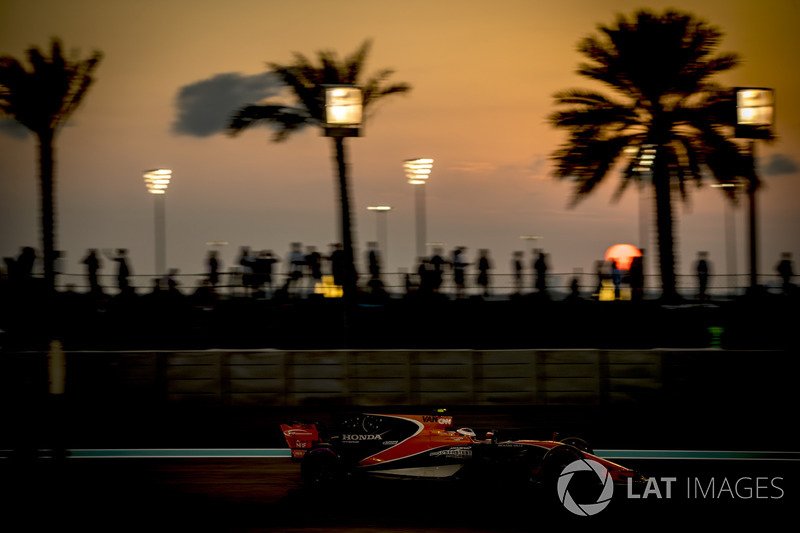 12. Stoffel Vandoorne, McLaren MCL32