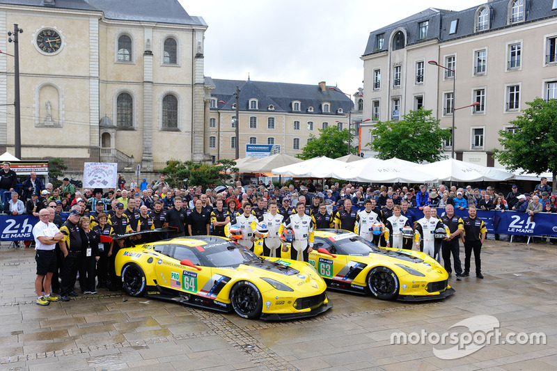 #63 und #64: Corvette Racing