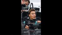 George Russell moldea su asiento en Mercedes