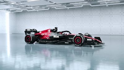 Alfa Romeo F1 Team Stake unveil the C43
