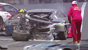 12h de Bathurst: mix de choques
