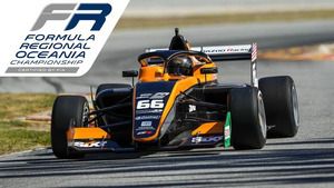 Live - Round 3 - Manfeild Circuit Chris Amon: Qualifying 2